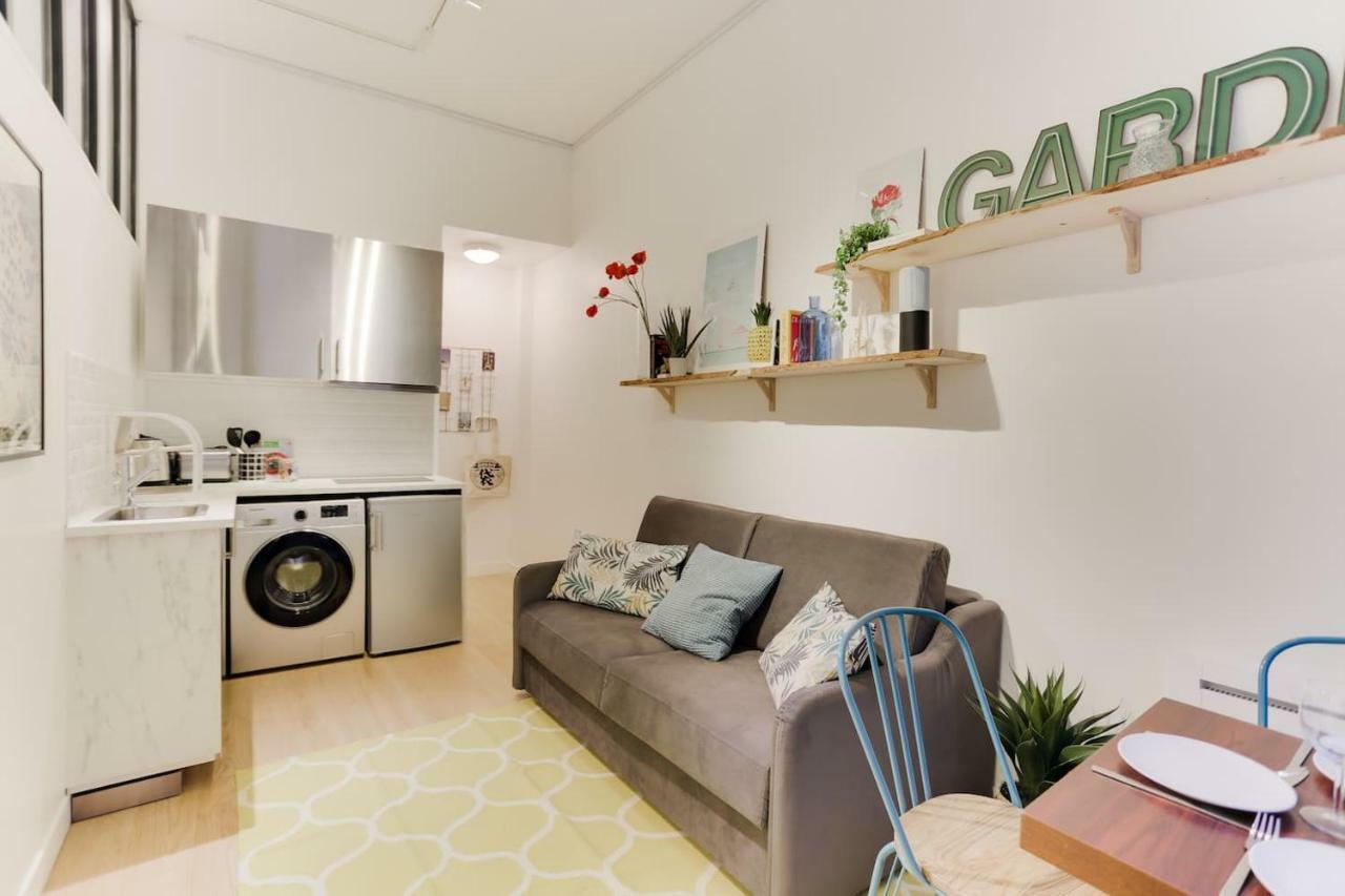 Design Apartment For 4 People Between Louvre & Opera Paris Exterior foto